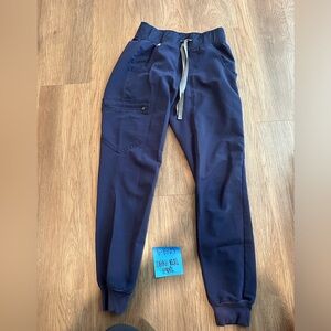 figs navy joggers
